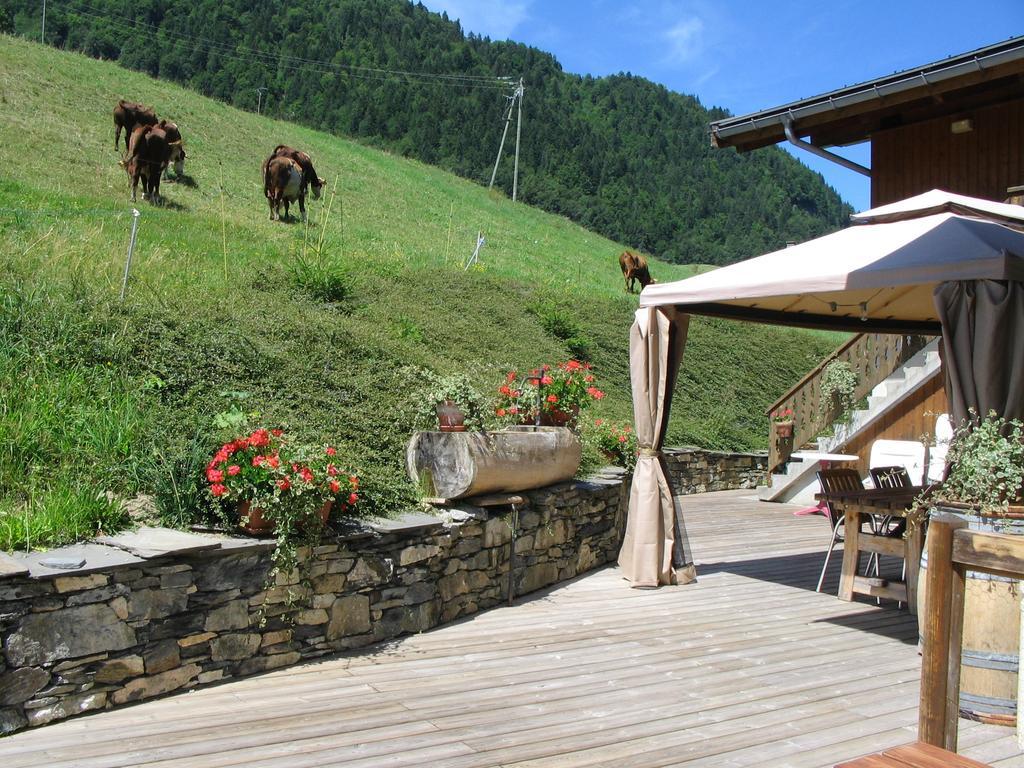 فندق Saint-Nicolas-la-Chapelle في  Chalet La Source المظهر الخارجي الصورة
