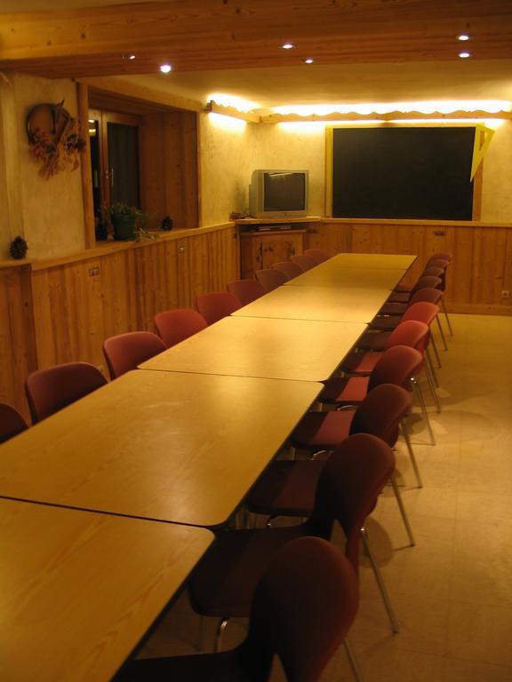 فندق Saint-Nicolas-la-Chapelle في  Chalet La Source المظهر الخارجي الصورة