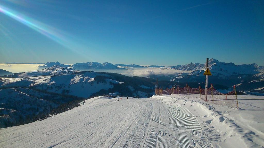فندق Saint-Nicolas-la-Chapelle في  Chalet La Source المظهر الخارجي الصورة