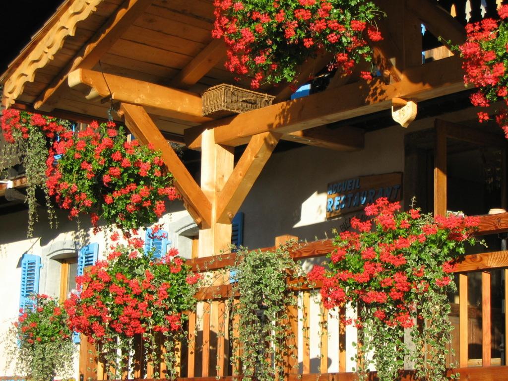 فندق Saint-Nicolas-la-Chapelle في  Chalet La Source المظهر الخارجي الصورة